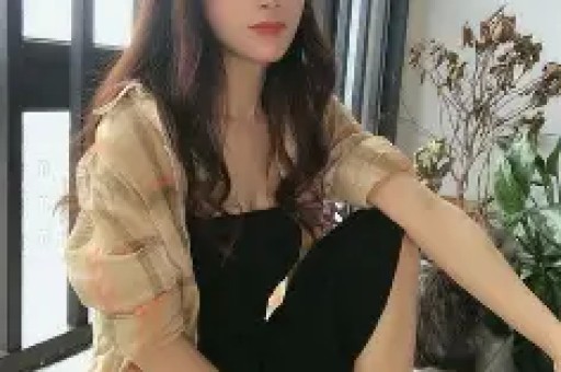 百万网红直播号称纯牛肉售卖合成肉卷 承诺假一赔万 被起诉称赔偿过高 最终双方同意调解