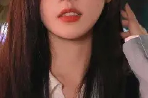 陈翔为女友庆生否认与毛晓彤交往时出轨网友：希望杨玏来保护毛晓彤