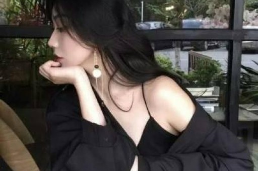 碰瓷胖东来的网红夫妻被逮捕所谓“打假人”竟是最大假货贩子 碰瓷胖东来的网红夫妻被逮捕所谓“打假人”竟是最大假货贩子